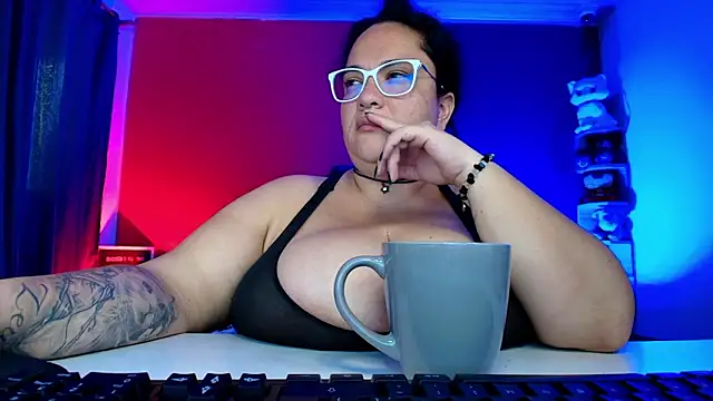 Snapshot of lulubigtitts1 chatting on March 2026 03:31:01 PM lulubigtitts1 online show from March 2026 03:31:01 PM