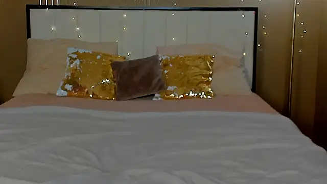 mailymilf online show from November 2025 03:01:02 PM