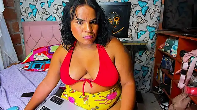 Snapshot of luciana_osorno chatting on February 2026 10:41:02 AM luciana osorno online show from February 2026 10:41:02 AM