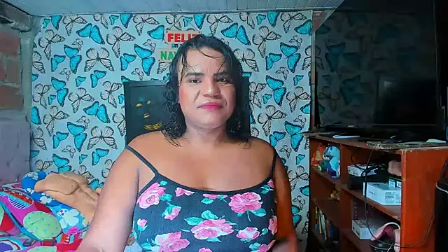 Snapshot of luciana_osorno chatting on February 2026 12:12:01 AM luciana osorno online show from February 2026 12:12:01 AM
