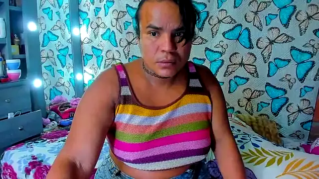 Snapshot of luciana_osorno chatting on March 2026 04:28:02 AM luciana osorno online show from March 2026 04:28:02 AM