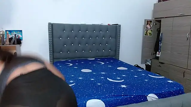 tatiana wd online show from December 2025 01:17:04 PM