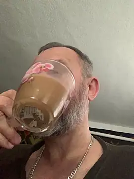 GHsveter online show from November 2025 08:04:01 AM