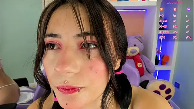 miss sharlotte18 online show from February 2025 11:12:01 AM