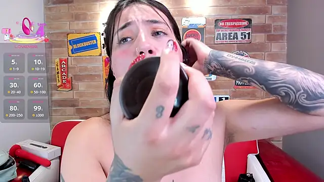 miss sharlotte18 online show from March 2025 12:10:02 AM