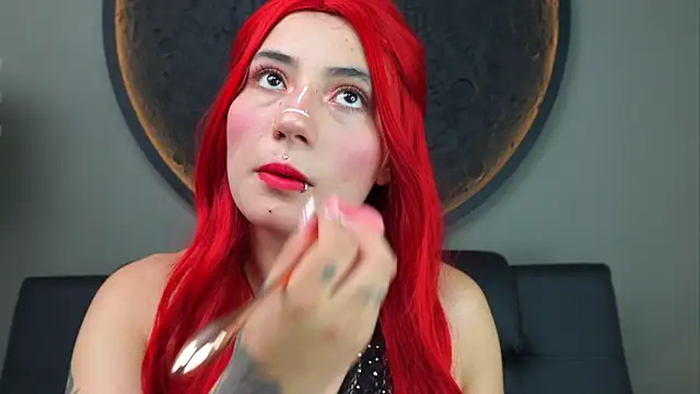 miss sharlotte18 online show from September 2025 06:08:01 PM