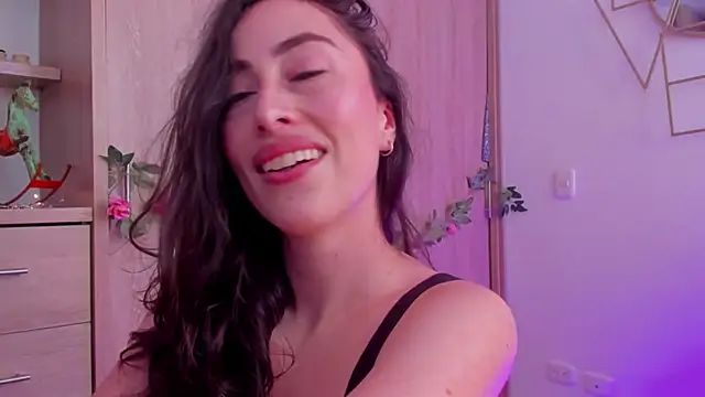 Snapshot of Amatiista chatting on March 2026 09:29:01 PM Amatiista online show from March 2026 09:29:01 PM