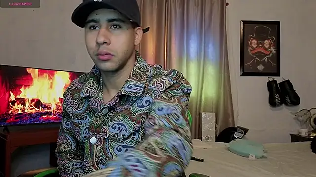 Snapshot of Daiki_Jack chatting on November 2025 01:44:02 PM Daiki Jack online show from November 2025 01:44:02 PM