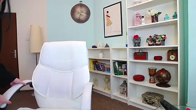 AllanaJoy online show from February 2025 11:52:01 AM