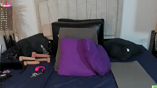 Snapshot of Bianka_olivetto021 chatting on January 2026 01:54:01 AM Bianka olivetto021 online show from January 2026 01:54:01 AM