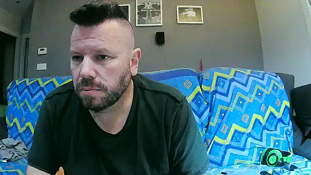 txan9876 online show from October 2025 03:53:01 AM