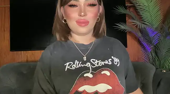 BigDominaMia online show from February 2025 03:28:02 PM