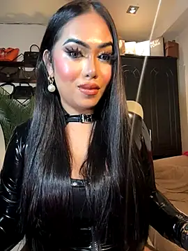 BigDominaMia online show from November 2025 09:09:01 AM