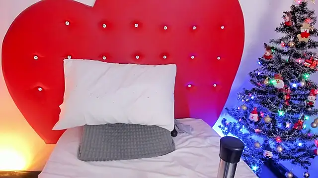 Snapshot of nicolette_rock chatting on December 2025 10:46:02 AM nicolette rock online show from December 2025 10:46:02 AM