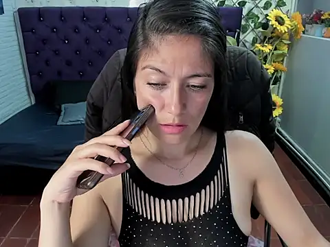 Snapshot of AnnyMilet_ chatting on March 2026 03:00:02 AM AnnyMilet online show from March 2026 03:00:02 AM