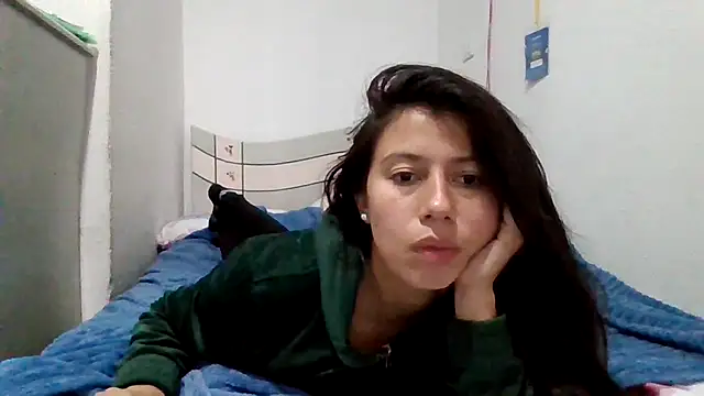 Snapshot of sandyquinnxx chatting on February 2025 09:50:02 PM sandyquinnxx online show from February 2025 09:50:02 PM