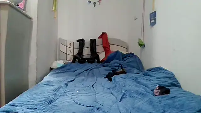 Snapshot of sandyquinnxx chatting on February 2025 06:21:02 PM sandyquinnxx online show from February 2025 06:21:02 PM