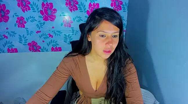 Snapshot of sandyquinnxx chatting on March 2025 04:11:02 PM sandyquinnxx online show from March 2025 04:11:02 PM