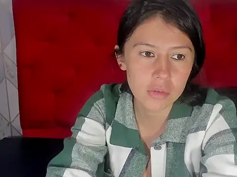 Snapshot of sandyquinnxx chatting on October 2025 05:44:01 PM sandyquinnxx online show from October 2025 05:44:01 PM