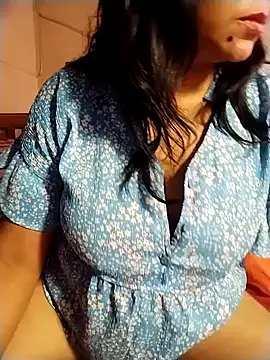 Snapshot of tharu_sweet chatting on November 2025 02:44:01 PM tharu sweet online show from November 2025 02:44:01 PM