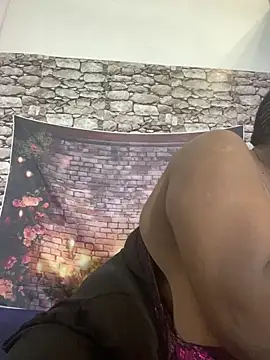 Snapshot of Biggblackboobs chatting on April 2026 07:42:01 AM Biggblackboobs online show from April 2026 07:42:01 AM