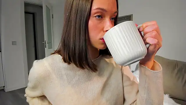 Kossie  online show from November 2025 11:29:01 PM