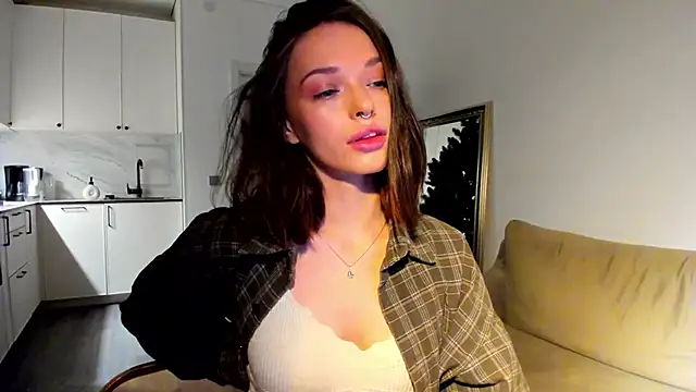 Kossie  online show from December 2025 08:38:02 PM