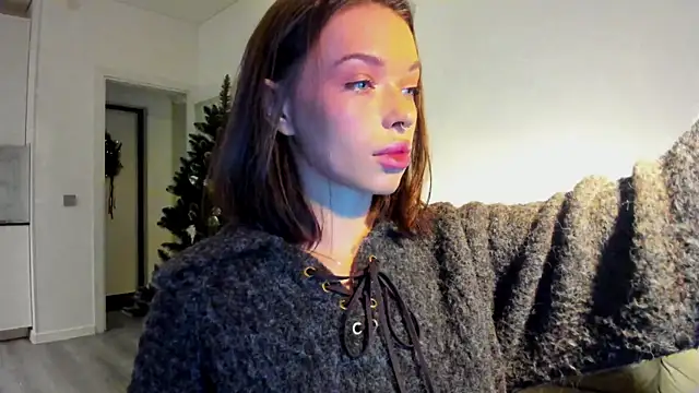 Kossie  online show from December 2025 10:28:01 PM