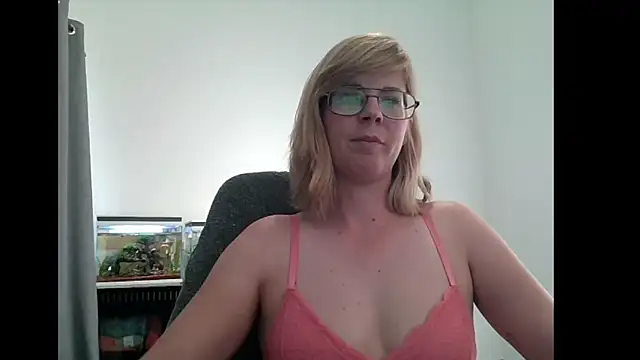 SavannaGirly online show from March 2025 12:36:02 PM