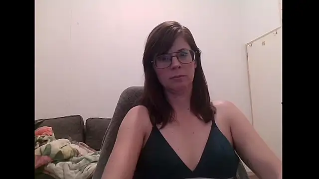 Snapshot of SavannaGirly chatting on February 2026 08:40:02 AM SavannaGirly online show from February 2026 08:40:02 AM