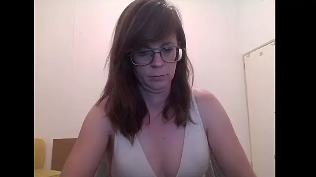 Snapshot of SavannaGirly chatting on February 2026 07:45:01 PM SavannaGirly online show from February 2026 07:45:01 PM