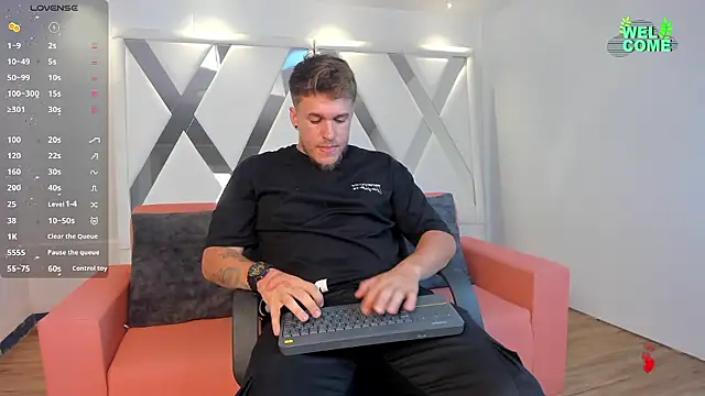 keane lee online show from December 2024 07:44:01 PM