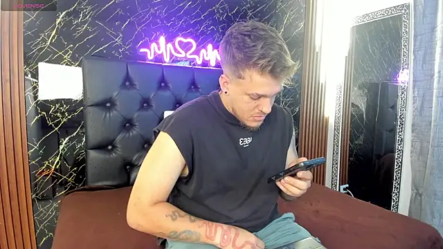 keane lee online show from October 2025 12:49:01 PM