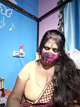 Snapshot of parioo7 chatting on February 2025 04:24:01 PM parioo7 online show from February 2025 04:24:01 PM