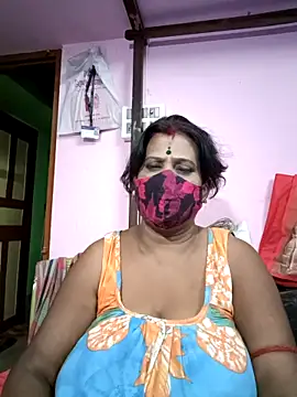 Snapshot of parioo7 chatting on October 2025 04:40:02 PM parioo7 online show from October 2025 04:40:02 PM