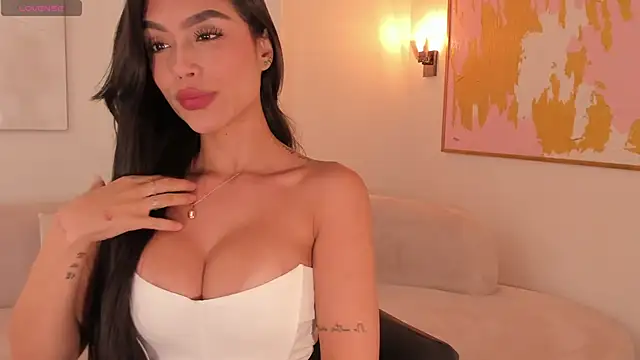 Snapshot of JadeEvansX chatting on April 2026 11:54:02 PM JadeEvansX online show from April 2026 11:54:02 PM