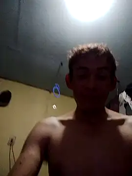 Snapshot of MarsWood chatting on October 2025 06:47:01 AM MarsWood online show from October 2025 06:47:01 AM