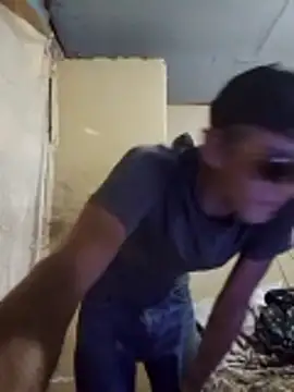 Snapshot of MarsWood chatting on November 2025 08:40:02 PM MarsWood online show from November 2025 08:40:02 PM