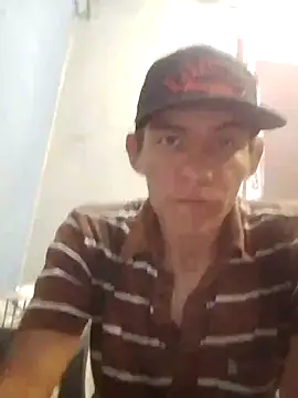 Snapshot of MarsWood chatting on November 2025 05:44:02 PM MarsWood online show from November 2025 05:44:02 PM