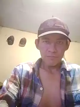 Snapshot of MarsWood chatting on November 2025 05:24:02 PM MarsWood online show from November 2025 05:24:02 PM