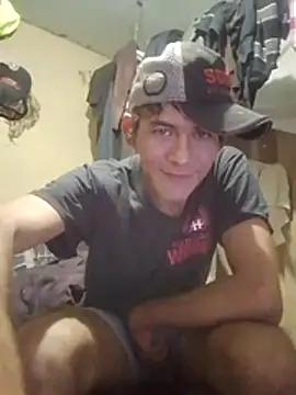 Snapshot of MarsWood chatting on November 2025 01:04:01 PM MarsWood online show from November 2025 01:04:01 PM