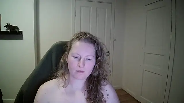 Snapshot of Girlnina-1995 chatting on December 2024 07:38:02 PM Girlnina-1995 online show from December 2024 07:38:02 PM