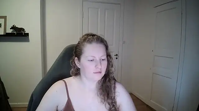 Snapshot of Girlnina-1995 chatting on January 2025 01:14:02 PM Girlnina-1995 online show from January 2025 01:14:02 PM