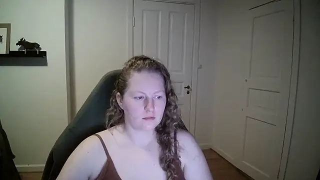 Snapshot of Girlnina-1995 chatting on January 2025 08:49:02 AM Girlnina-1995 online show from January 2025 08:49:02 AM