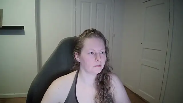 Snapshot of Girlnina-1995 chatting on March 2025 11:42:01 AM Girlnina-1995 online show from March 2025 11:42:01 AM