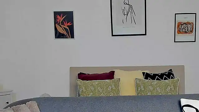 Snapshot of AryaSummersReal chatting on March 2025 04:09:01 PM AryaSummersReal online show from March 2025 04:09:01 PM