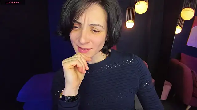 LorenDaze online show from December 2024 02:05:02 PM