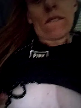 eatmeplease44 online show from October 2025 04:49:02 PM