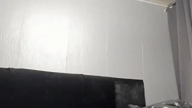 tamarapervert online show from December 2025 04:46:02 PM