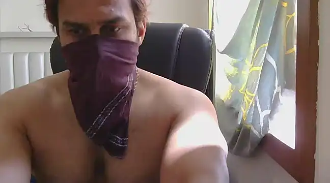 kaizercool1 online show from March 2025 06:13:02 AM